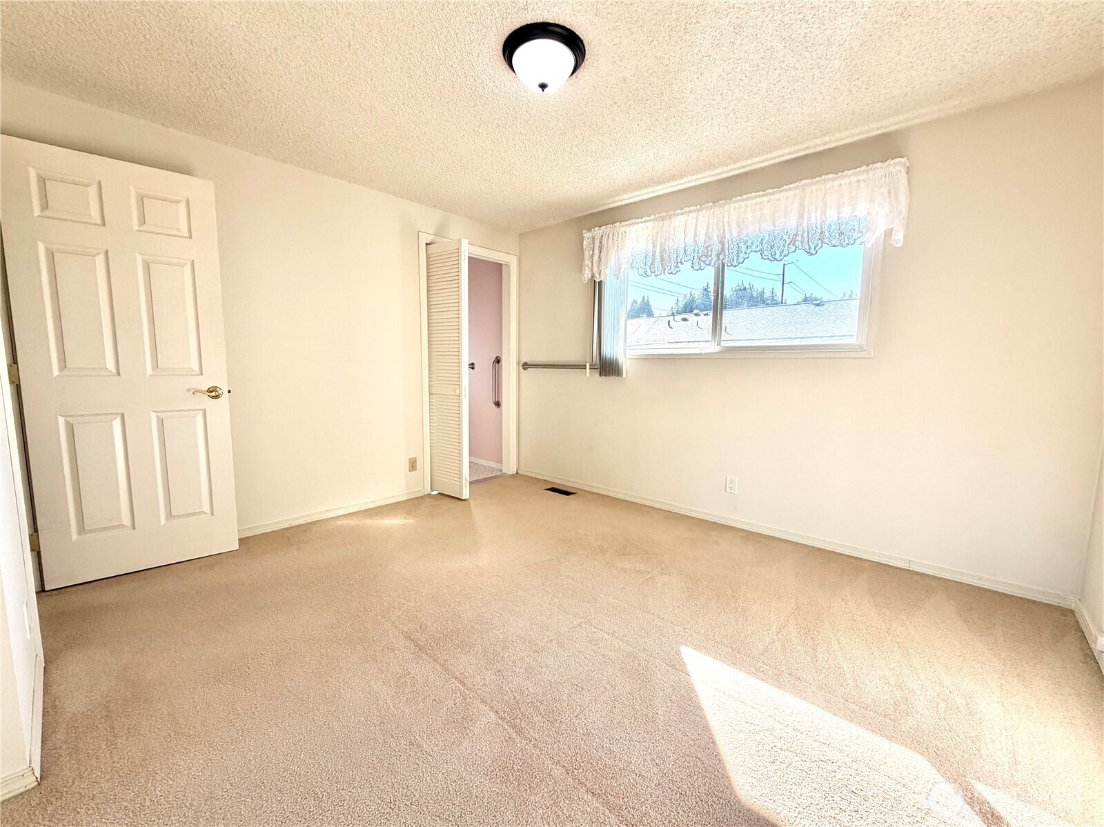 3430 Olive Way Property Photo 12