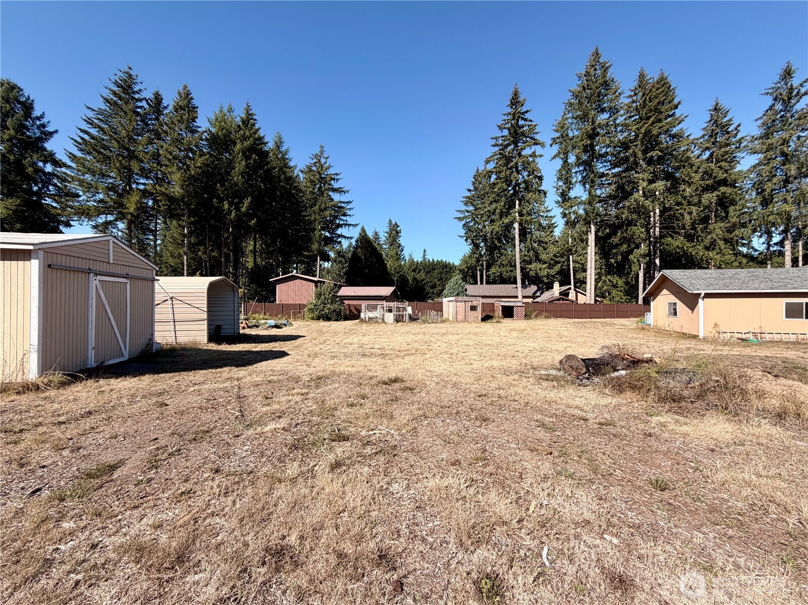 142 Gassman Road Property Photo 4