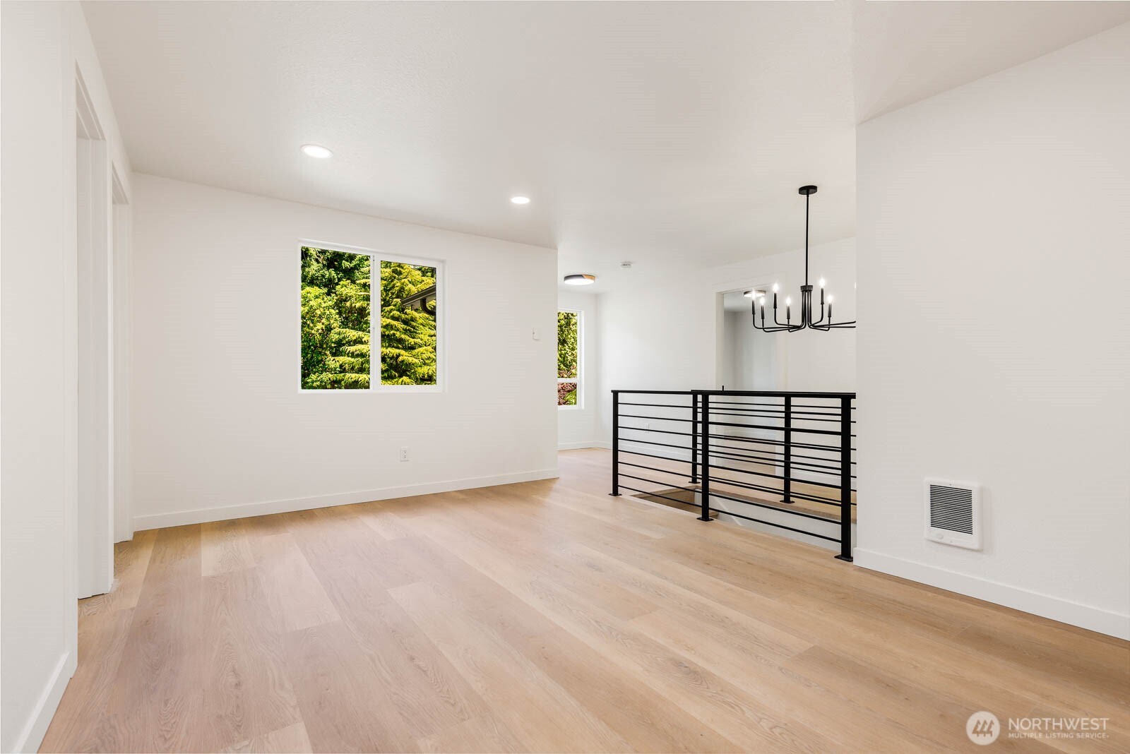 18103 81st St E Property Photo 27