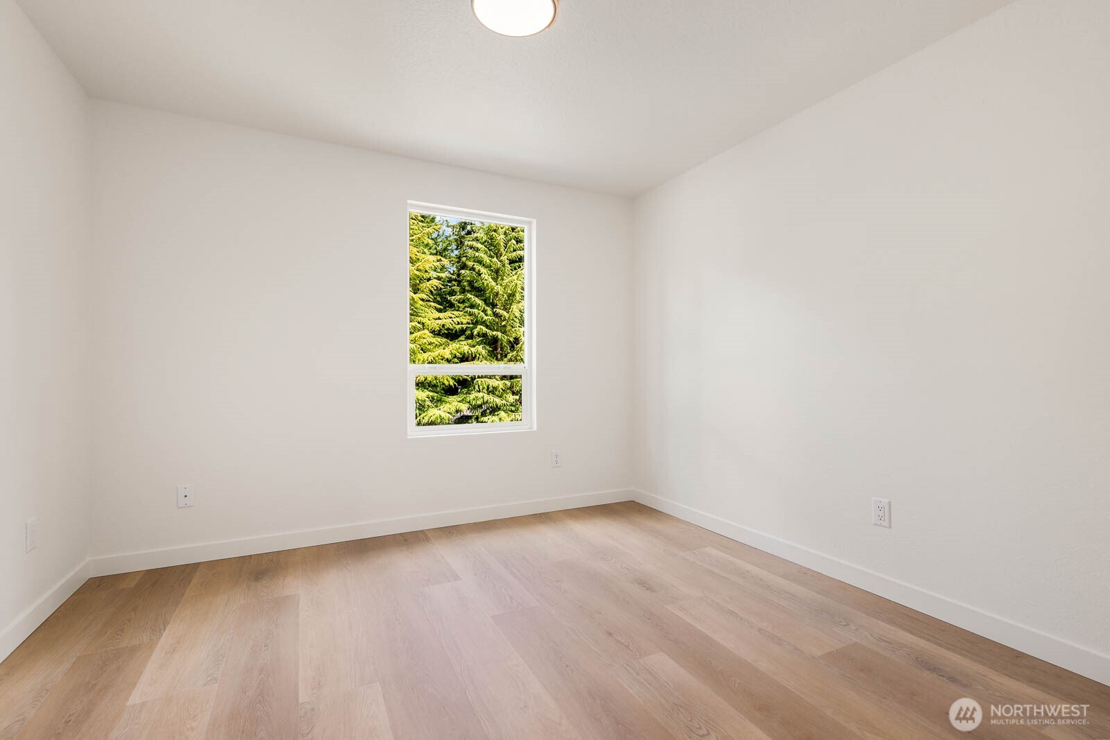 18103 81st St E Property Photo 29
