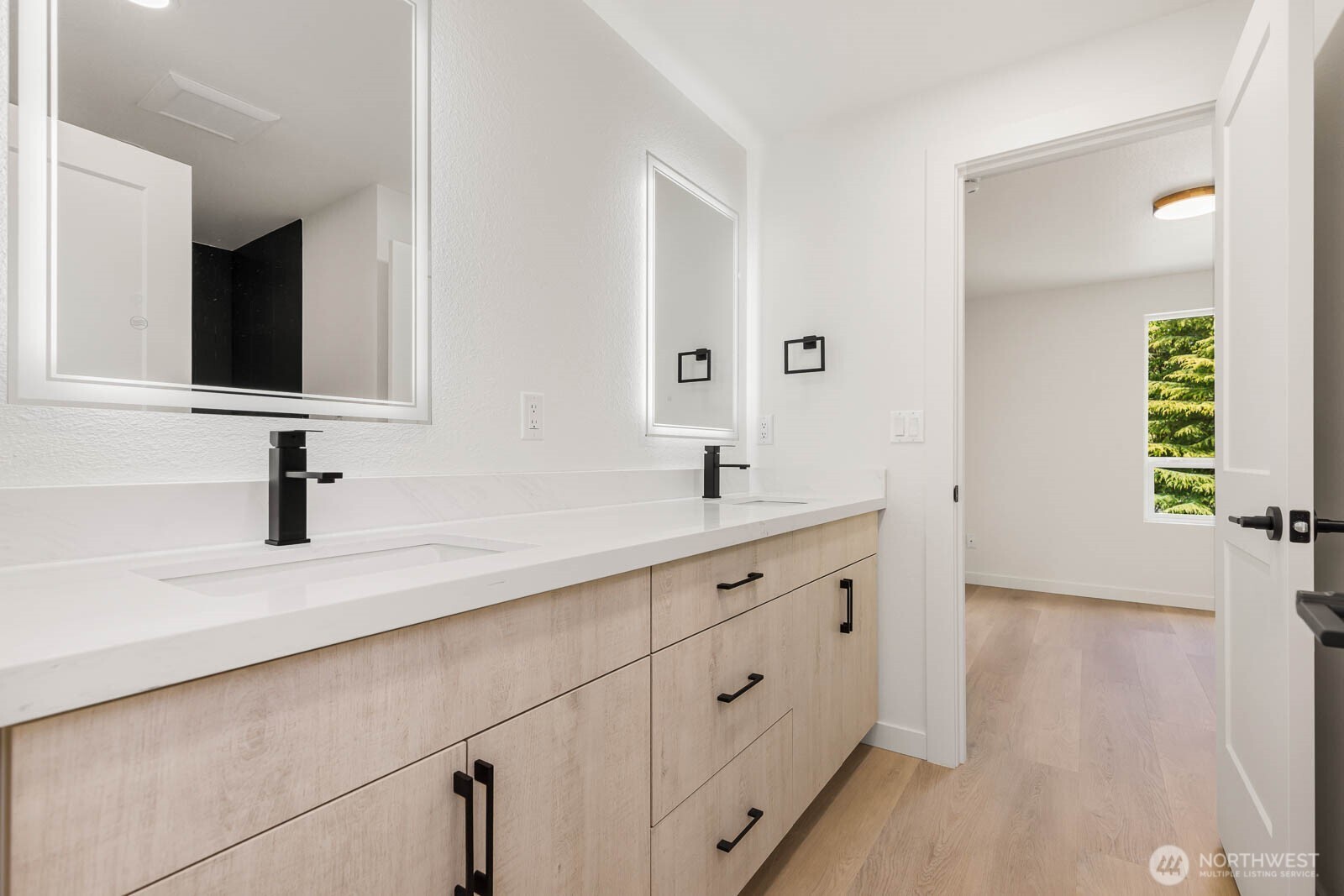 18103 81st St E Property Photo 32