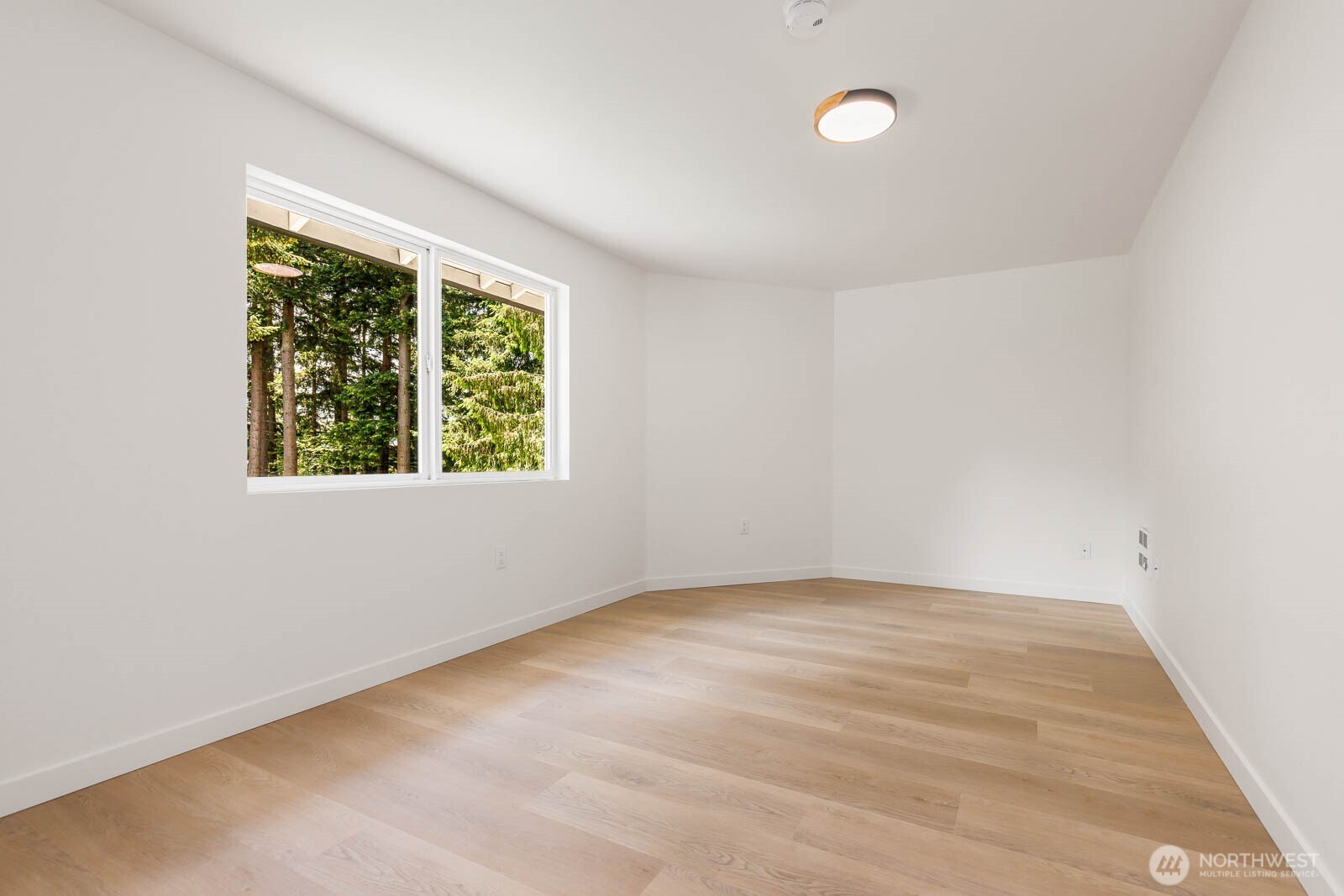 18103 81st St E Property Photo 36