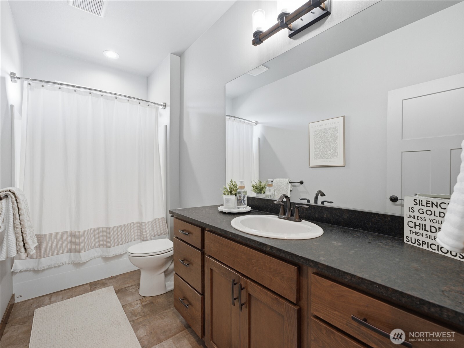 625 S Perry Avenue Property Photo 10