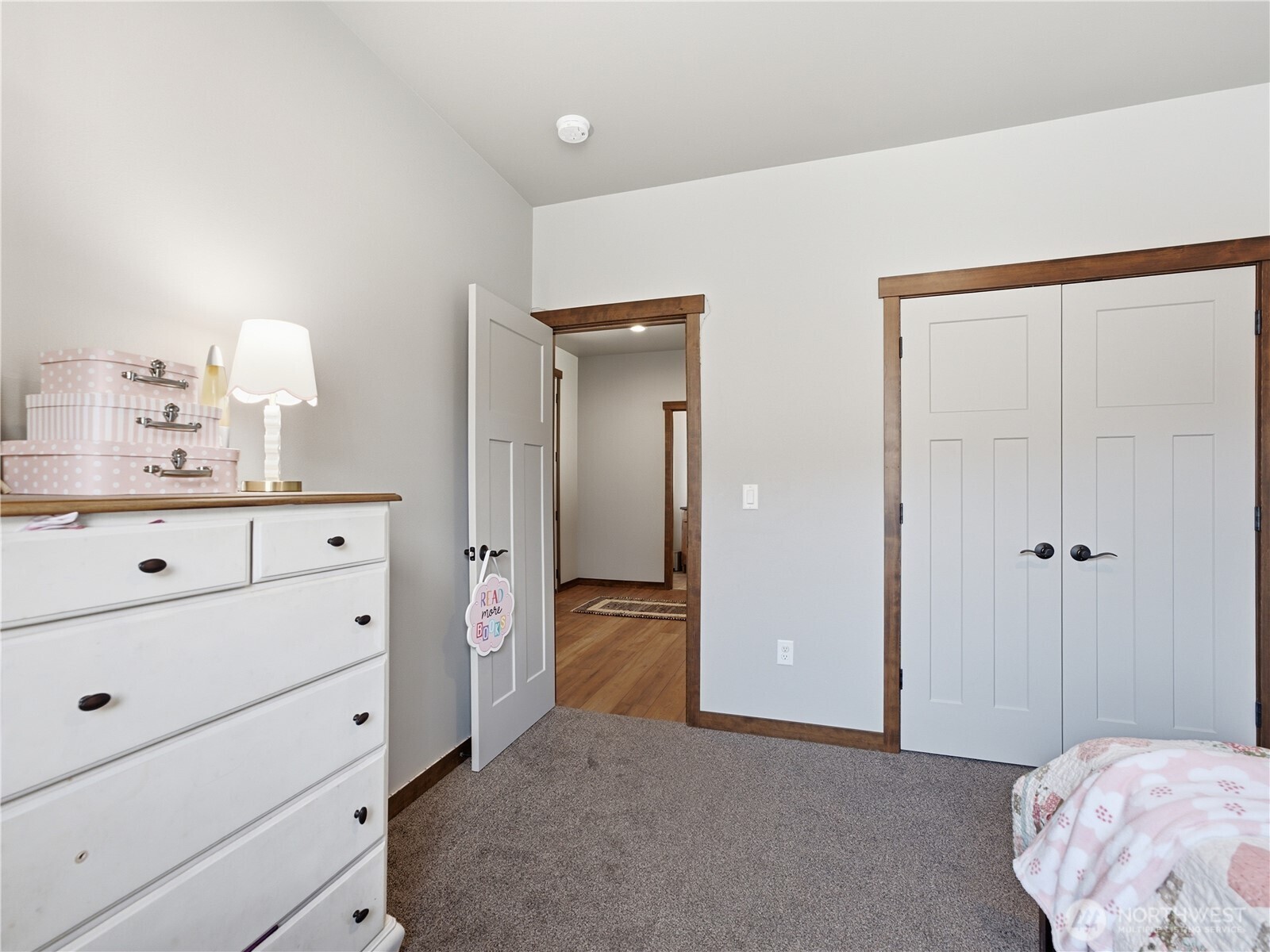 625 S Perry Avenue Property Photo 12
