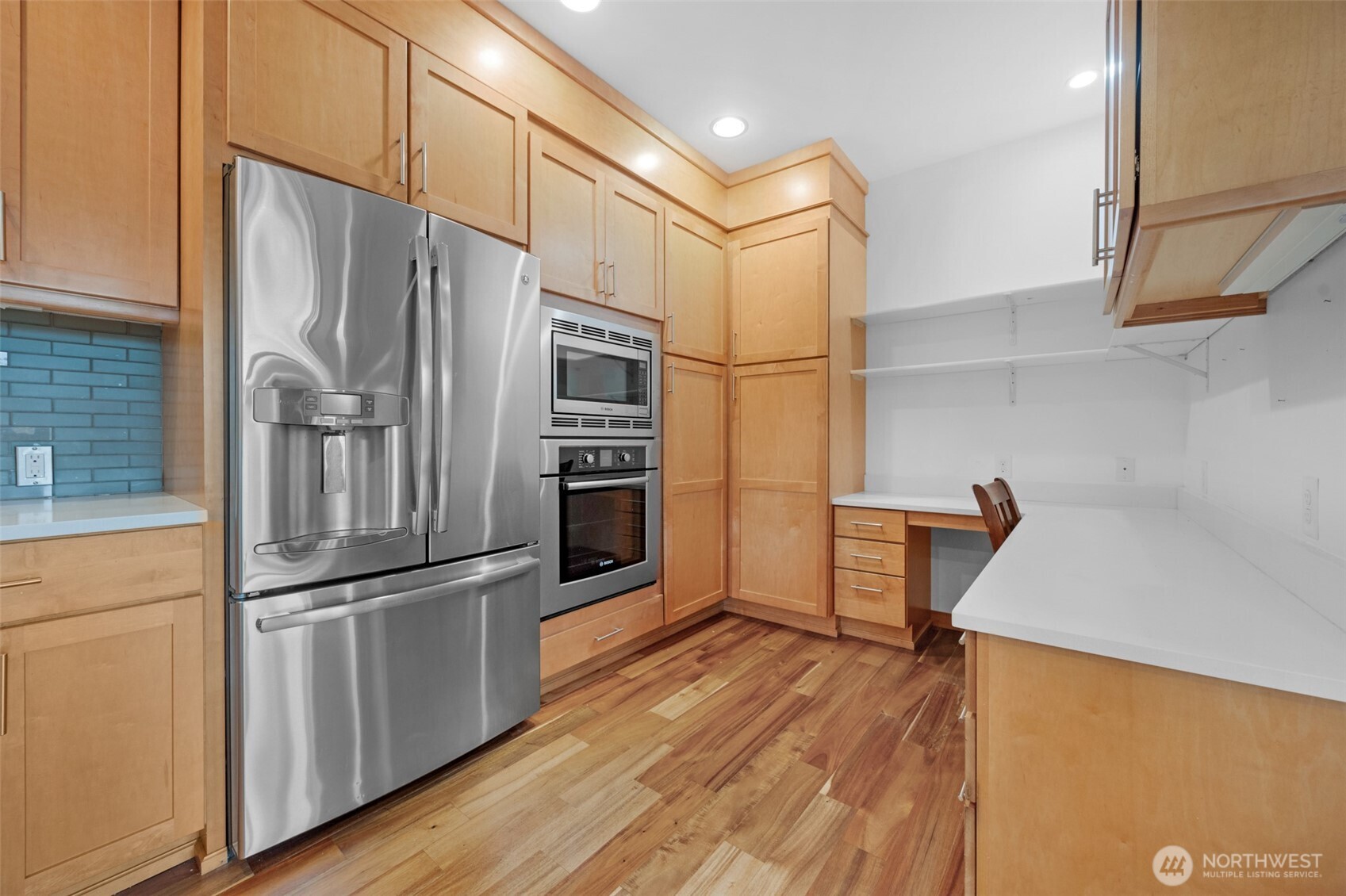 5121 Ne 55th Street Property Photo 10