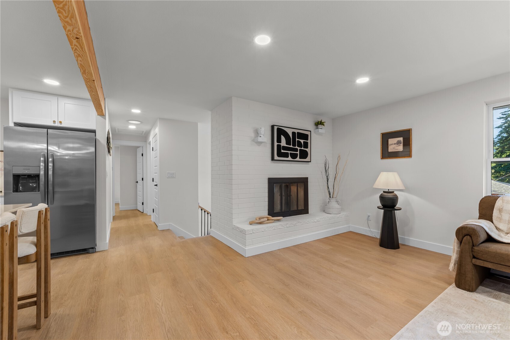 529 S 302nd Street Property Photo 14