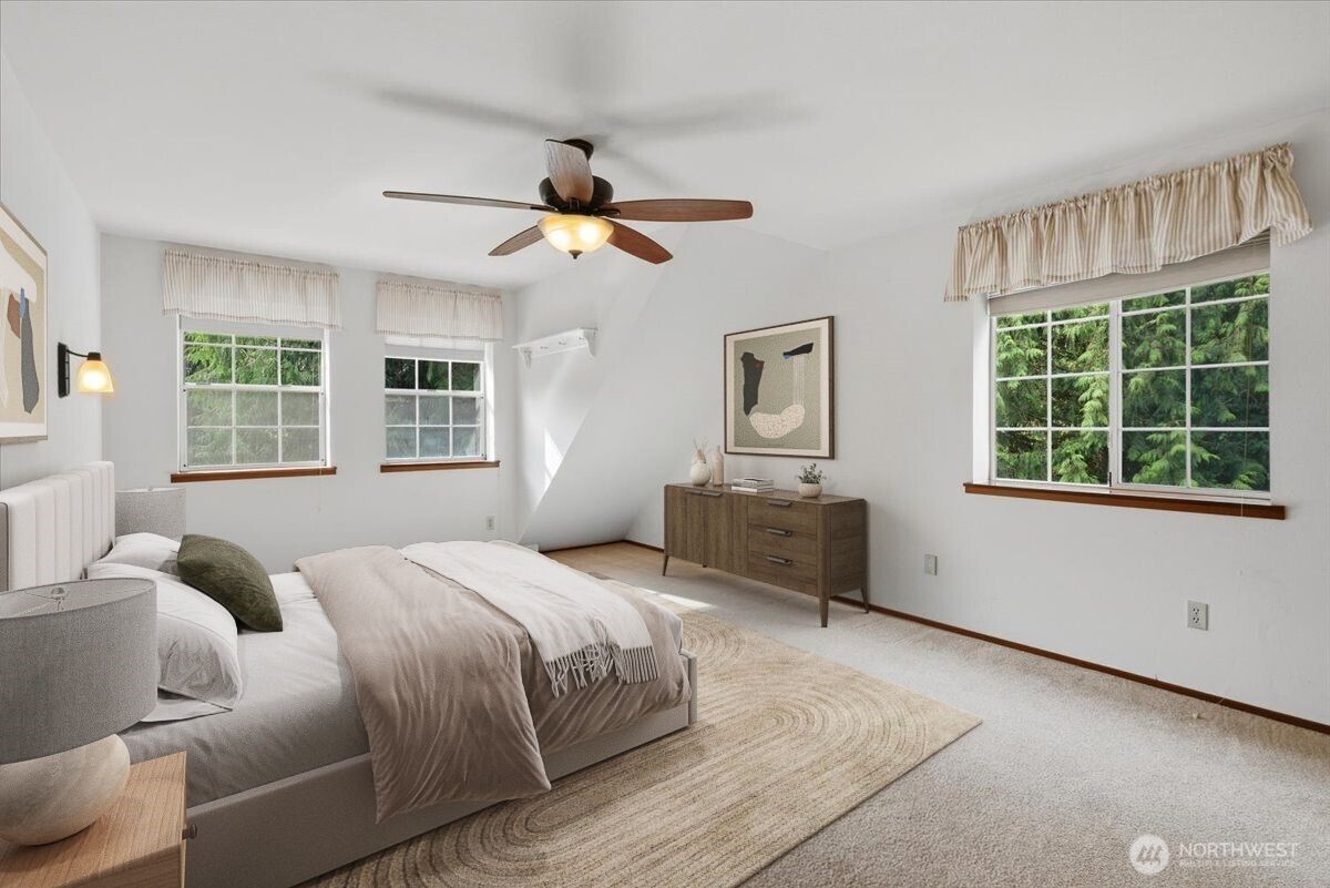 16906 65th Avenue Property Photo 9