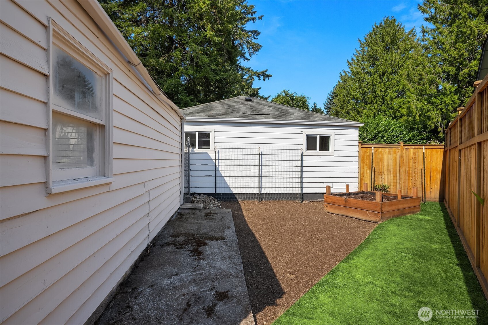 11056 Goodwin Way Property Photo 24