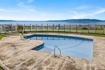 23007 Marine View Drive B306 Property Photo 7