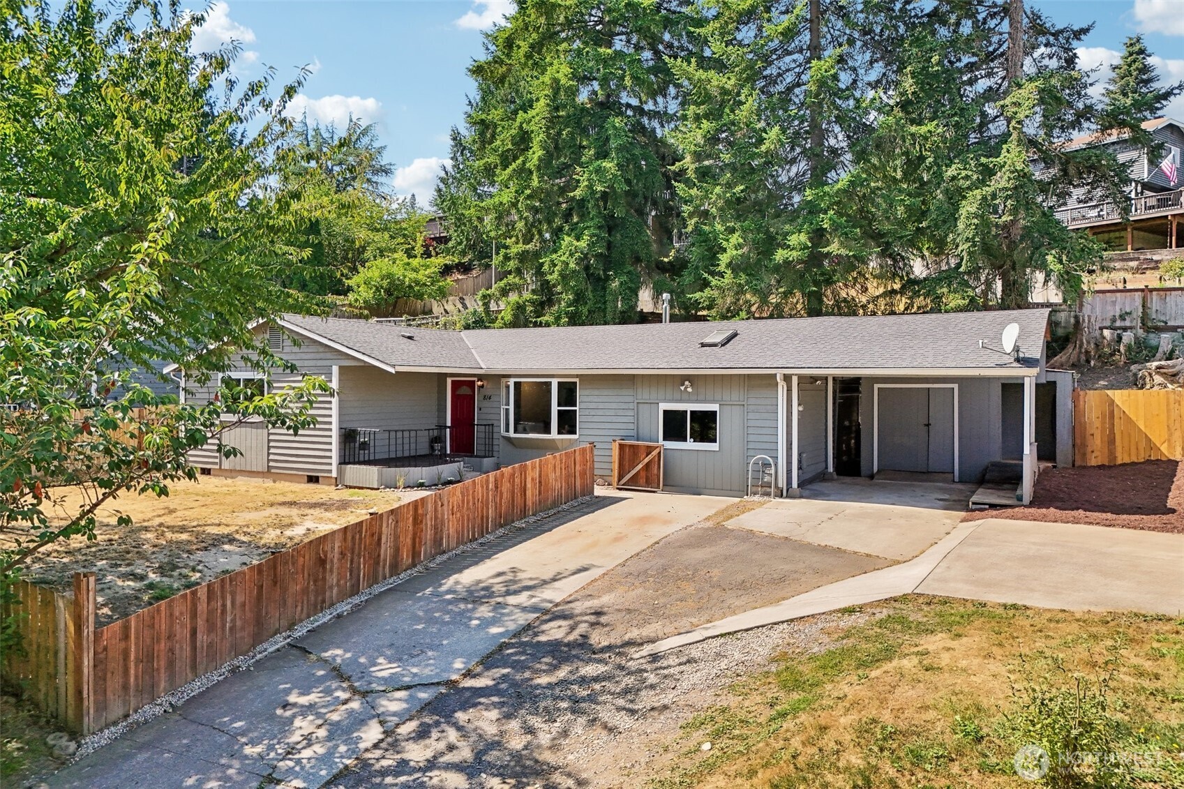 814 S Davies Road Property Photo 25