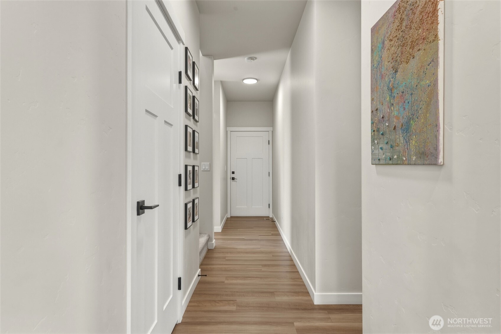 10 Lewis Circle Property Photo 15