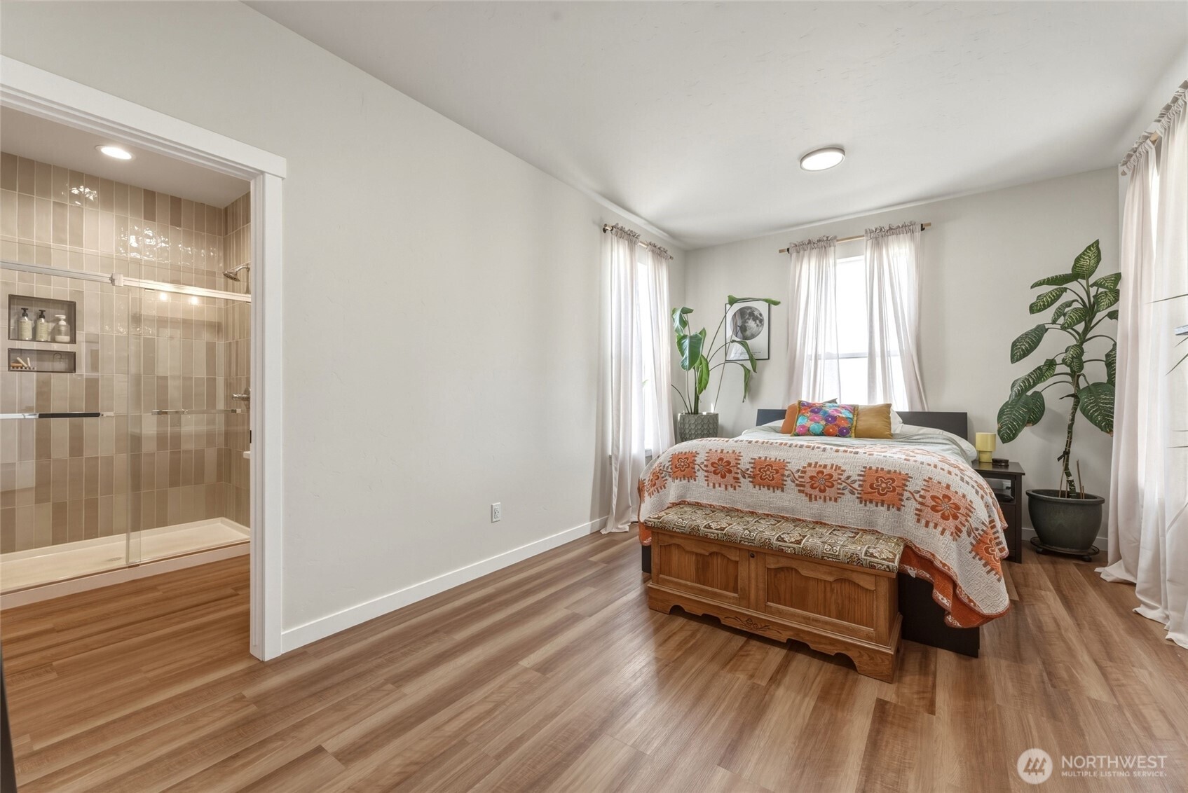 10 Lewis Circle Property Photo 16