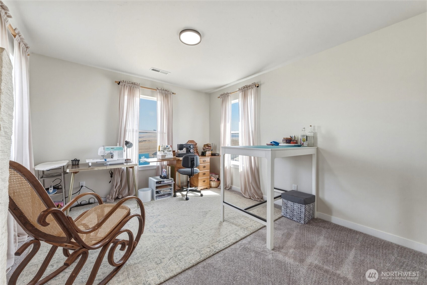 10 Lewis Circle Property Photo 22