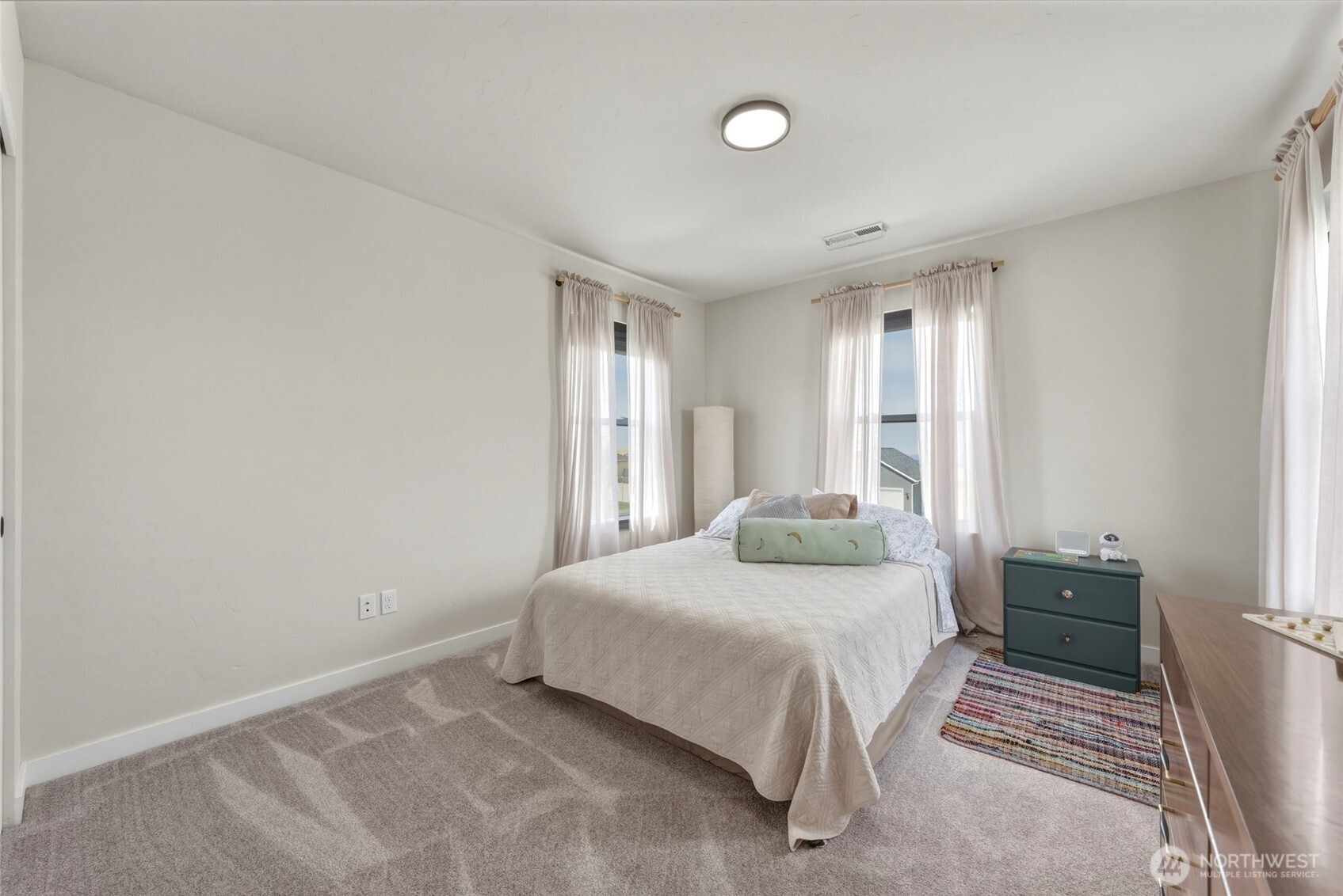 10 Lewis Circle Property Photo 27
