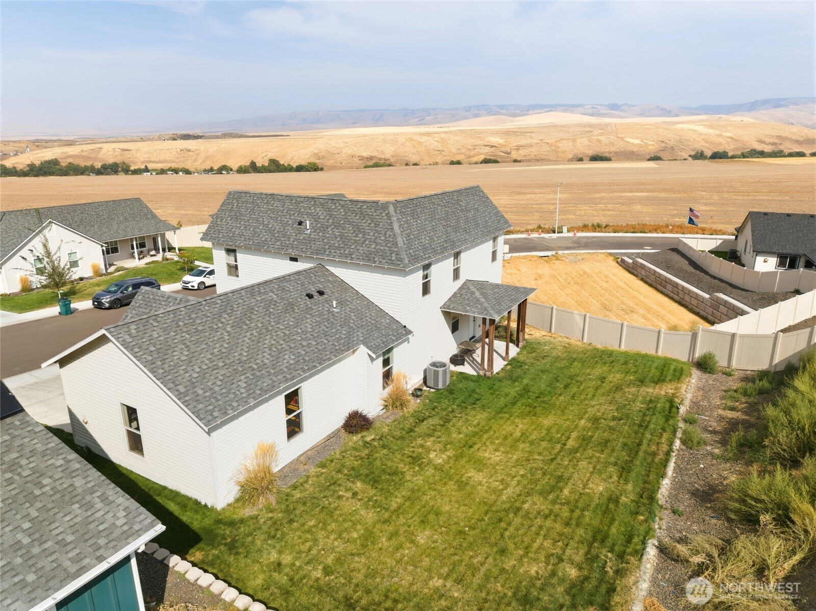 10 Lewis Circle Property Photo 34