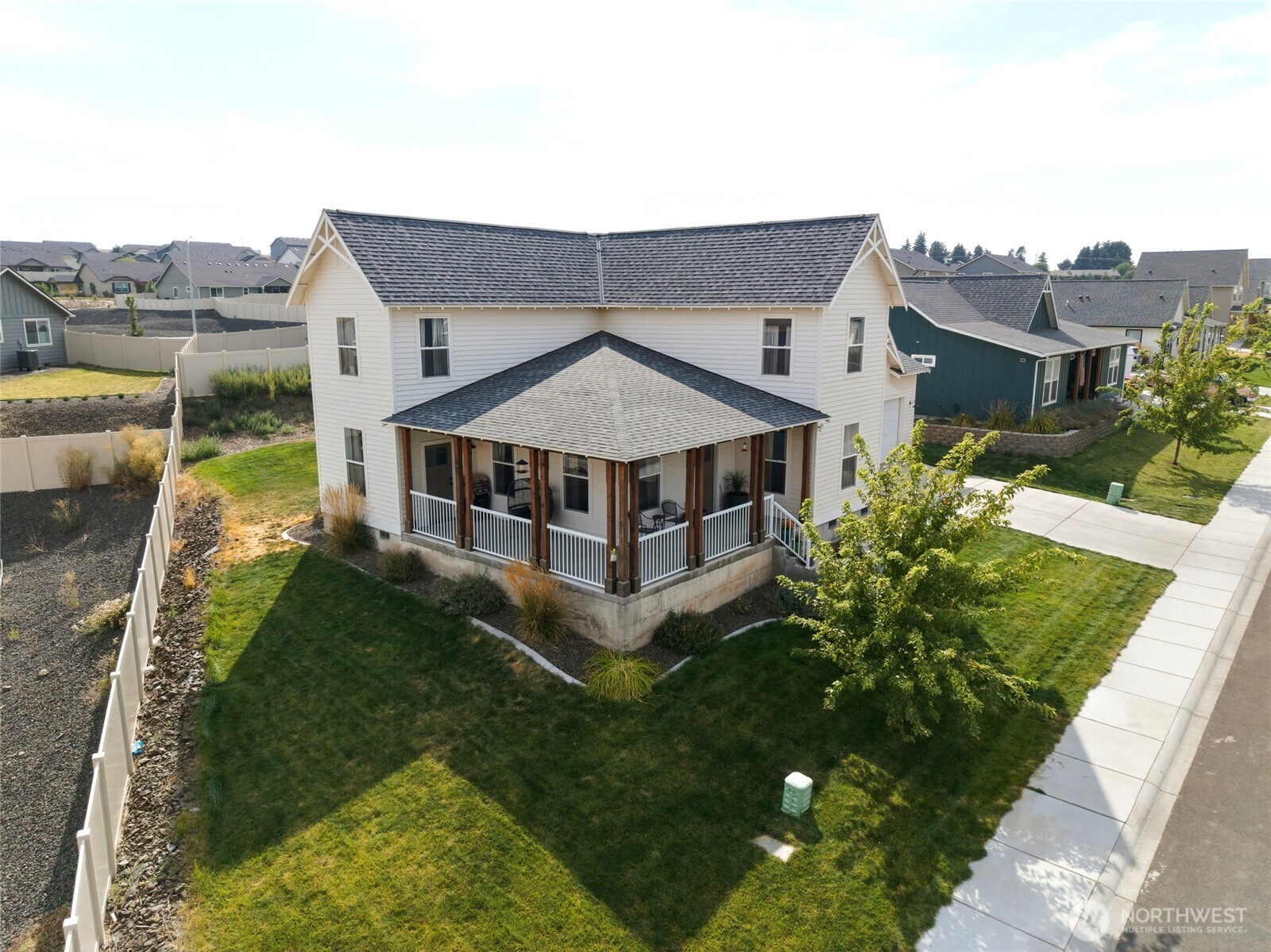 10 Lewis Circle Property Photo 35