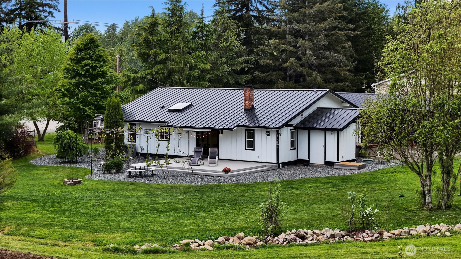 5144 Hannegan Road Property Photo 4