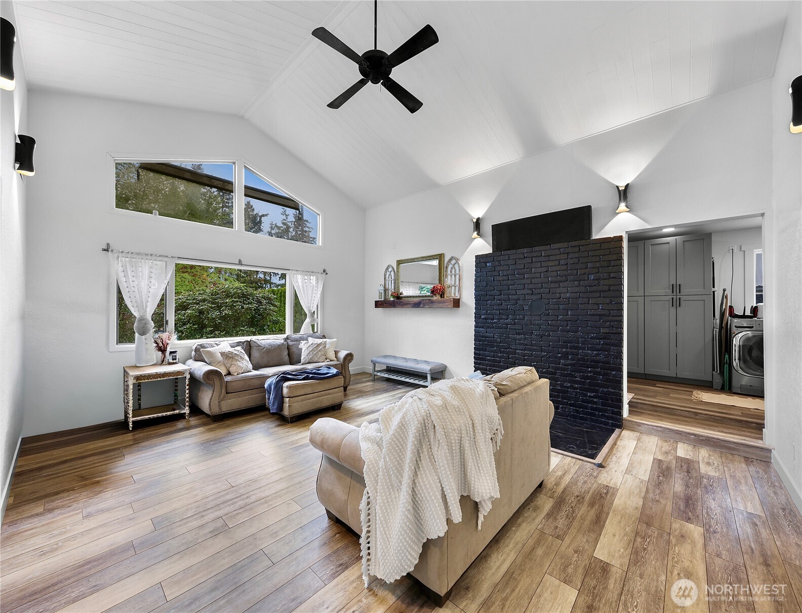 5144 Hannegan Road Property Photo 11