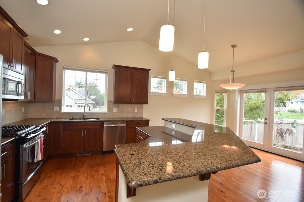 510 22nd Street Property Photo 7