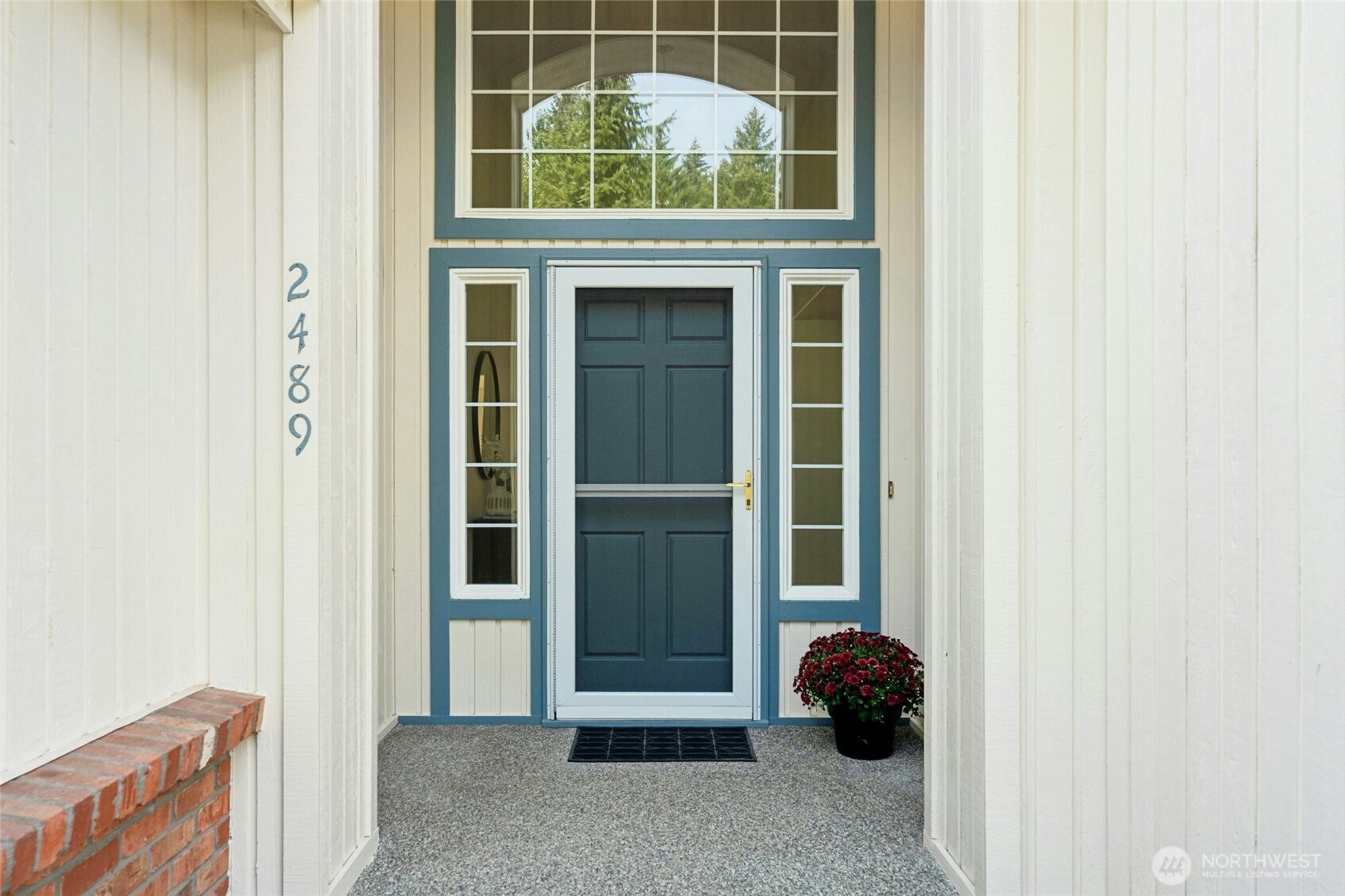 2489 239th Place Property Photo 2