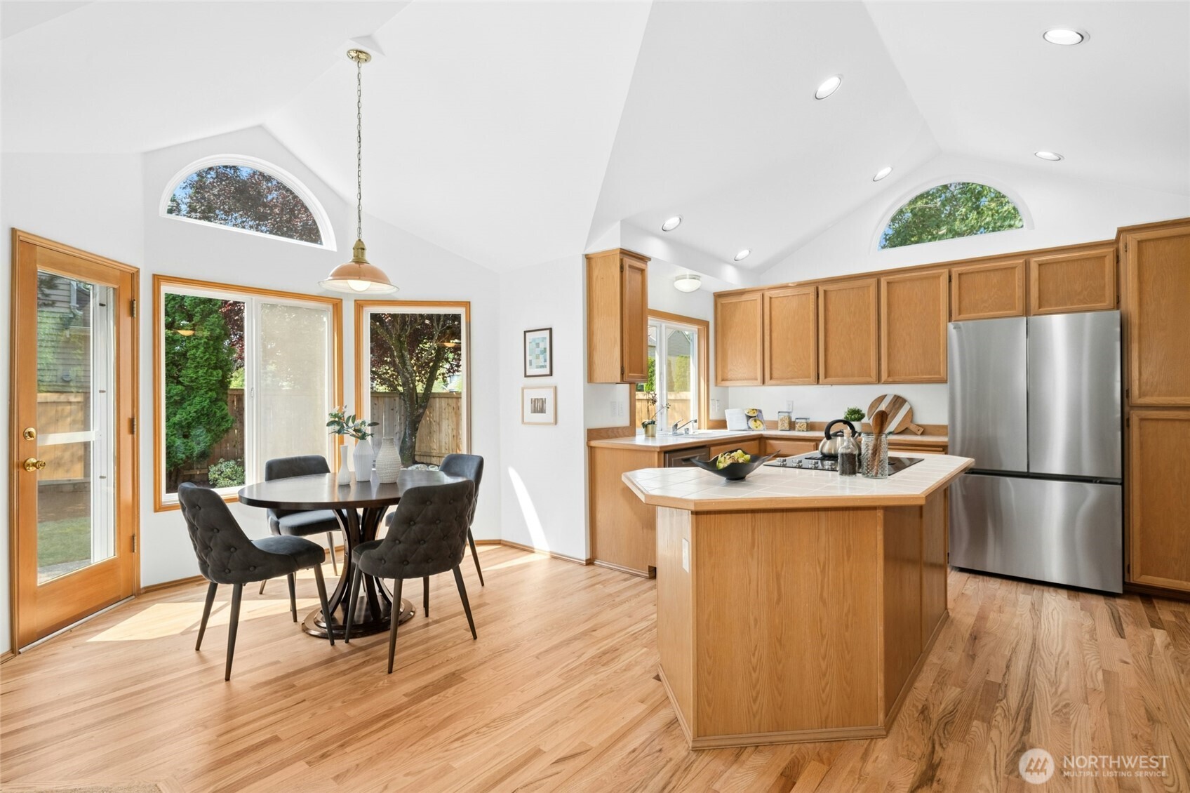2489 239th Place Property Photo 13