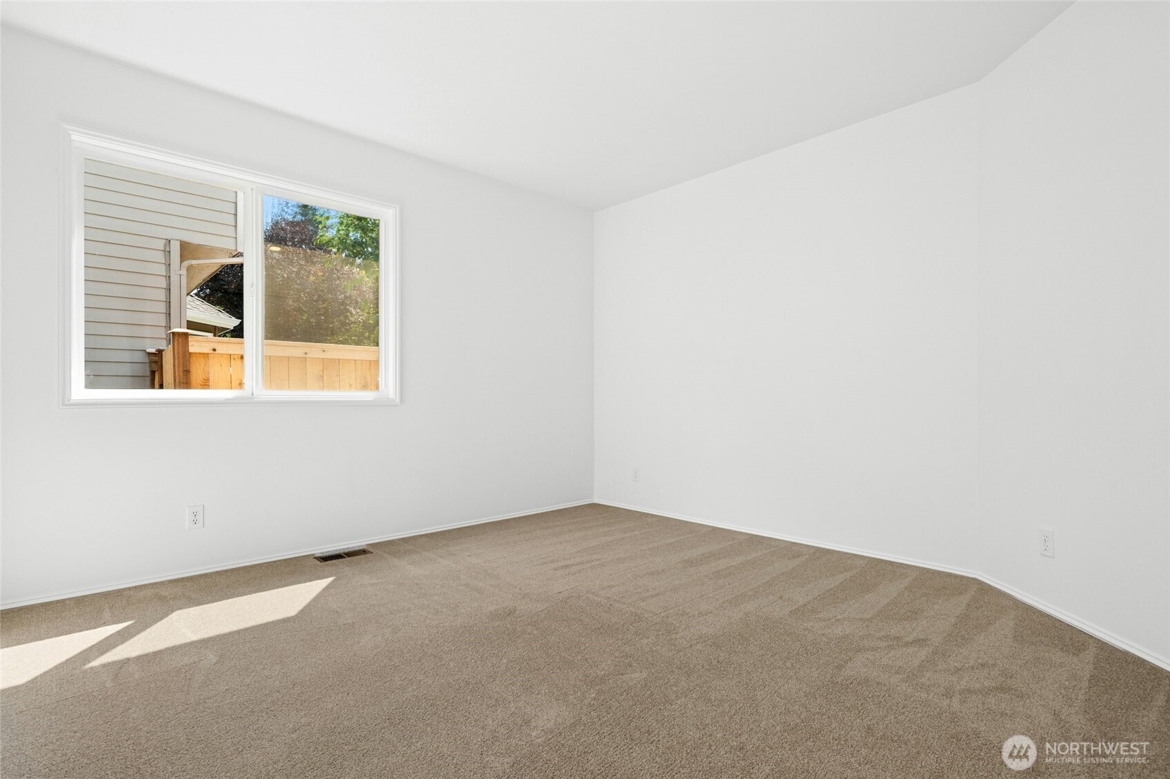 2489 239th Place Property Photo 19