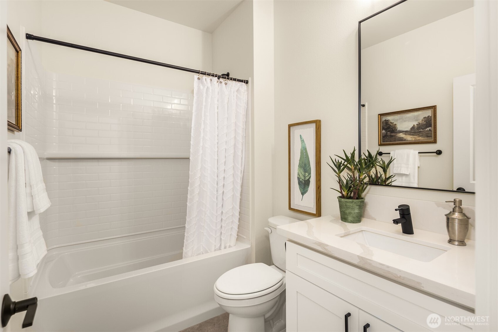 2402 Cleveland Avenue C Property Photo 8