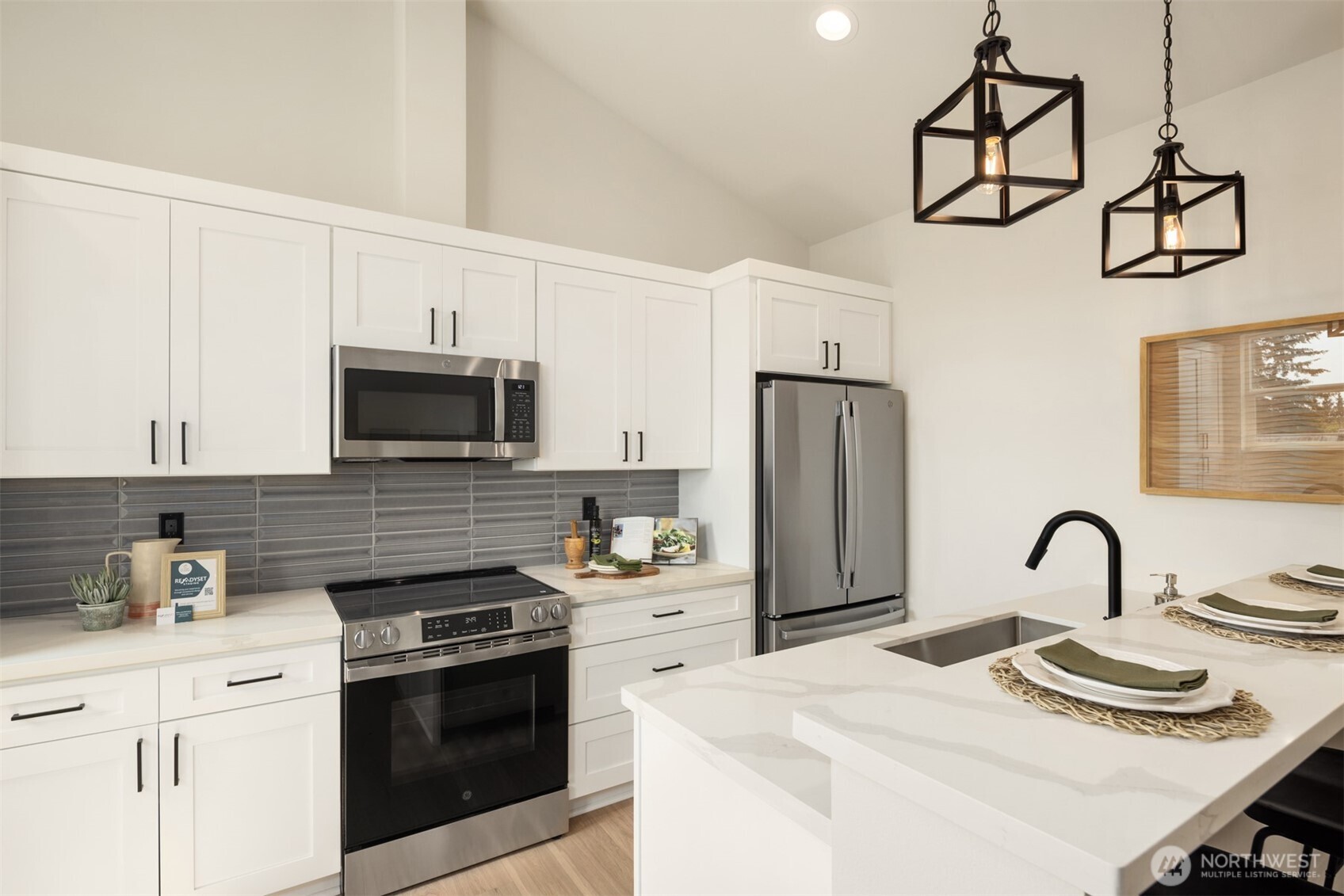 2402 Cleveland Avenue C Property Photo 18