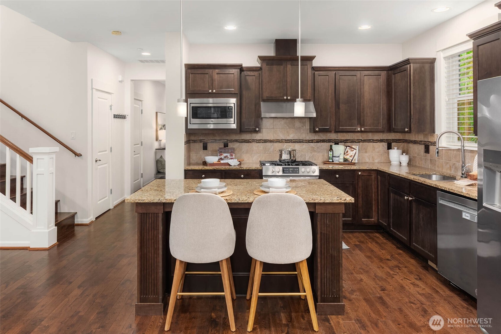 17019 Ne 118th Way Property Photo 8