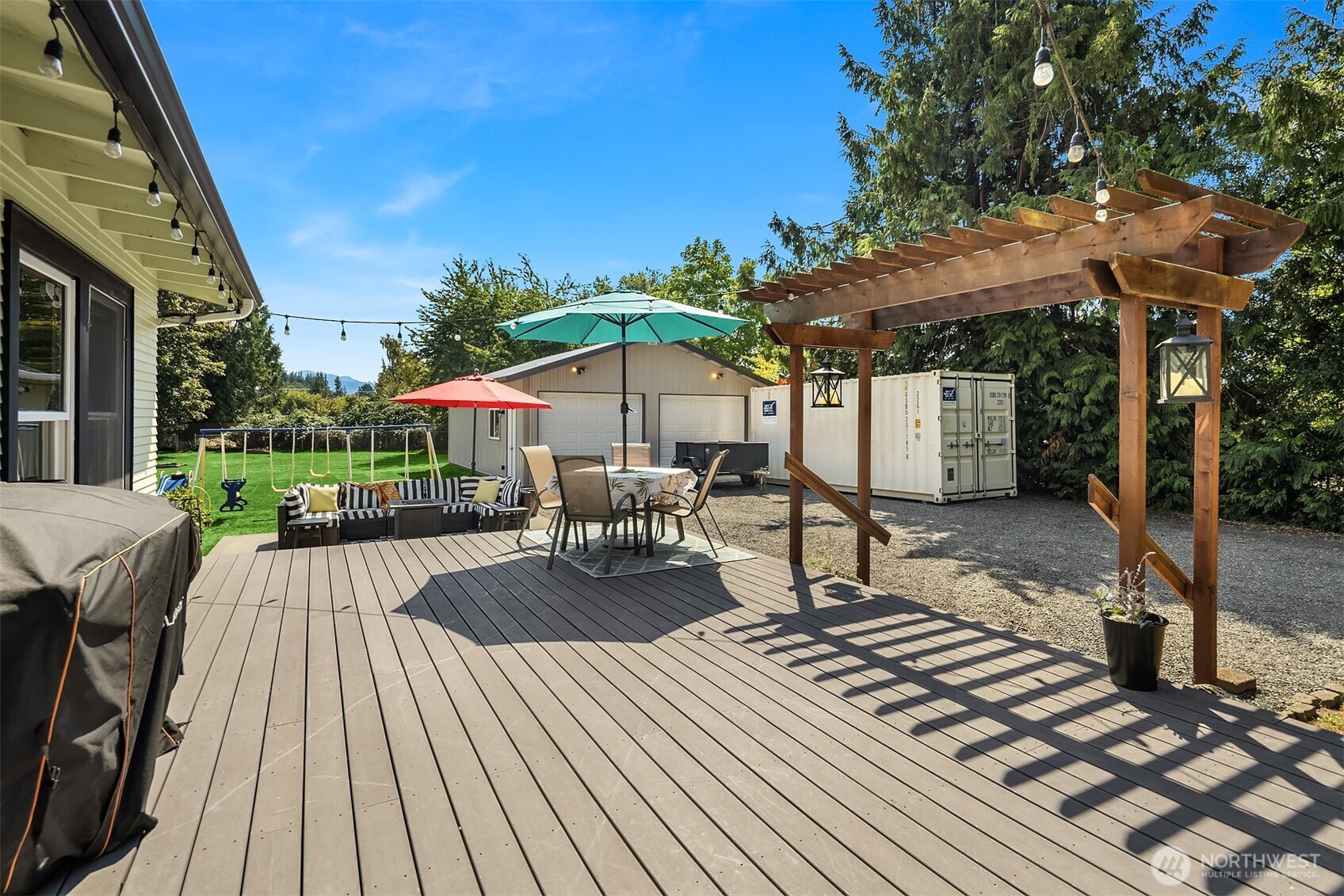 1301 E Victor Street Property Photo 28