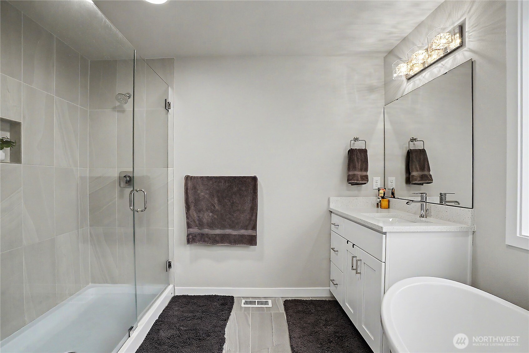 15137 Tyee Drive Property Photo 27