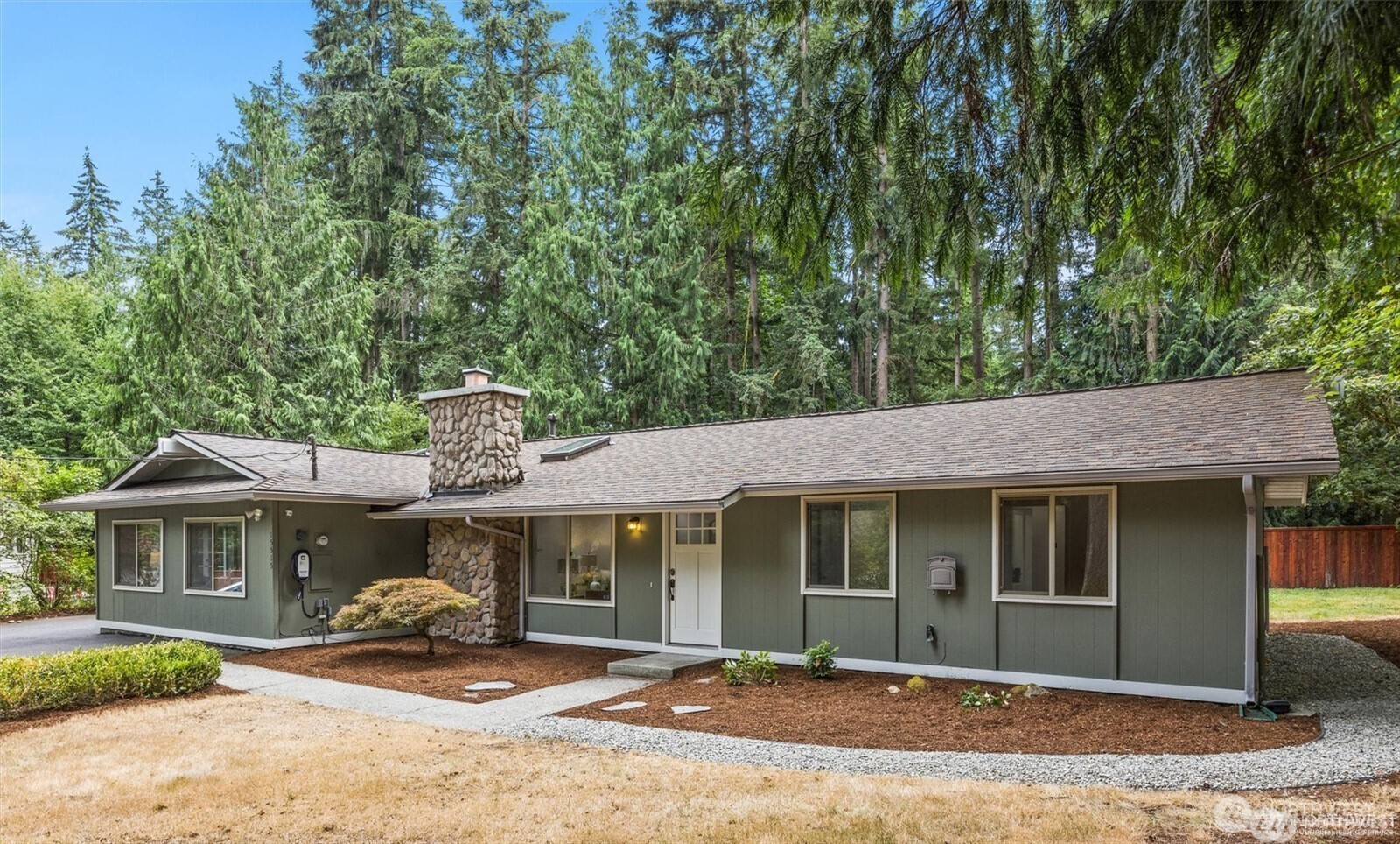 15515 184th Place Property Photo 4