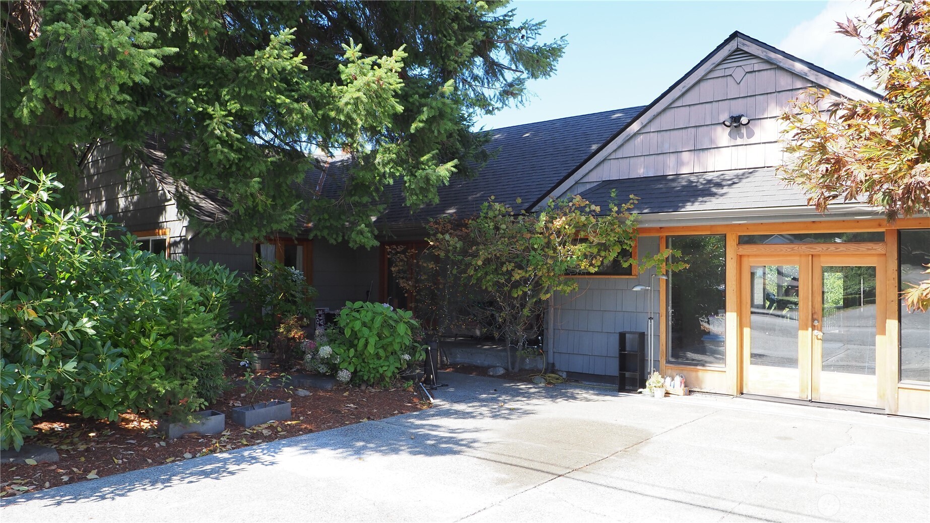 816 3rd Street Property Photo 36