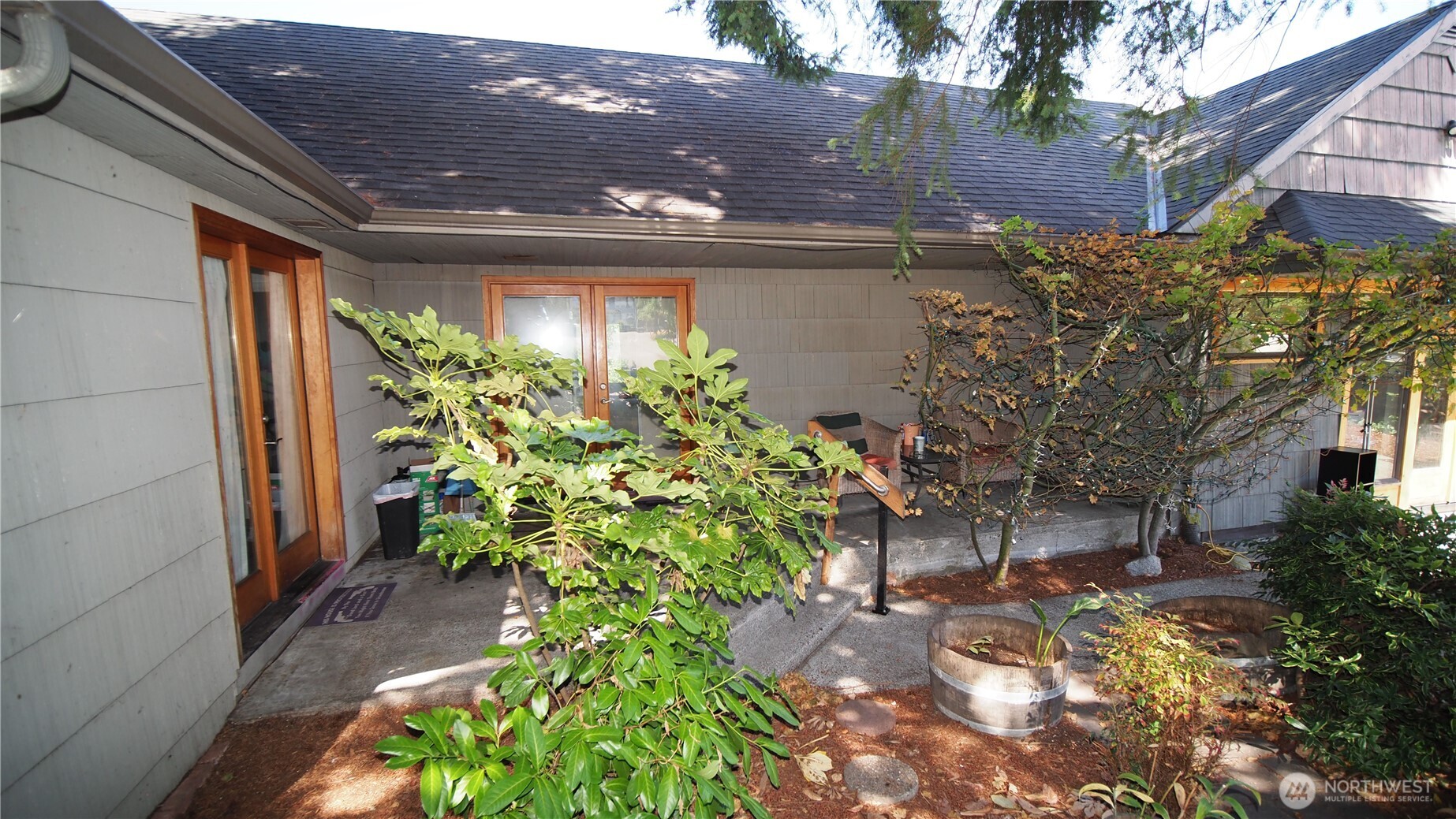 816 3rd Street Property Photo 38