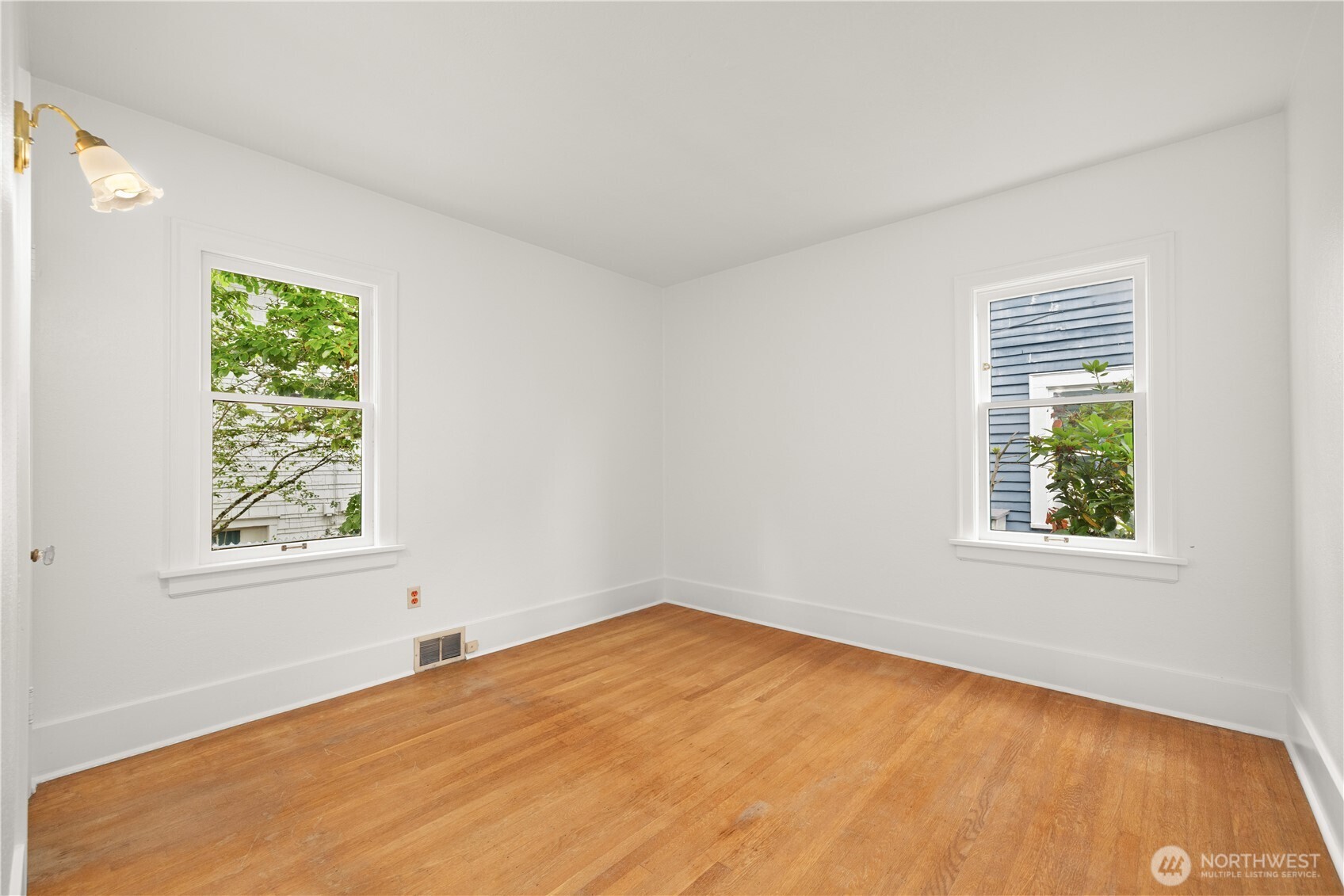 8311 3rd Avenue Property Photo 9
