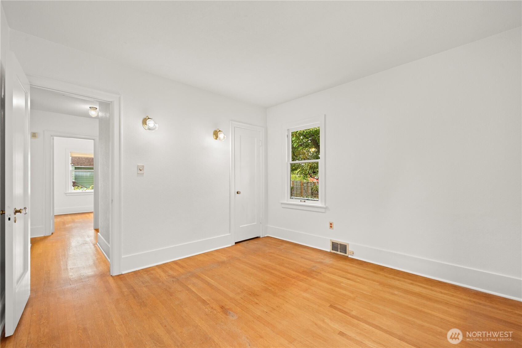 8311 3rd Avenue Property Photo 10