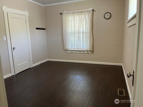 306 E 5th Avenue Property Photo 6