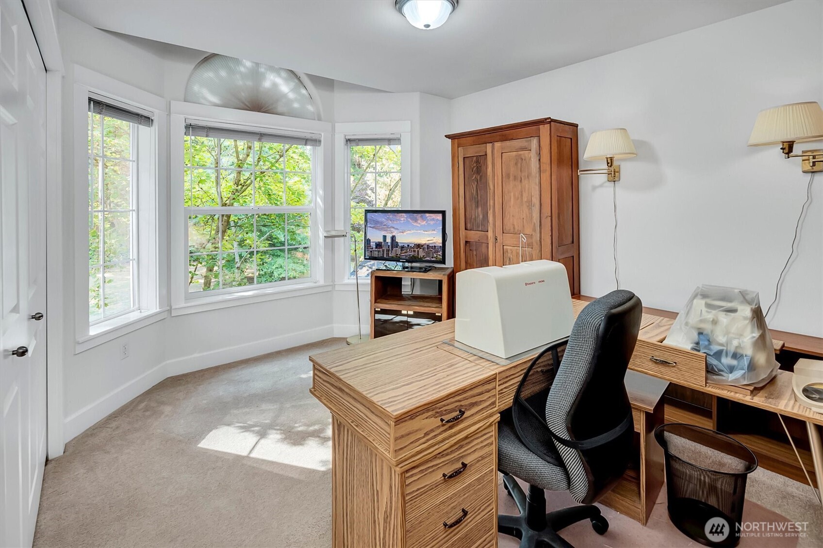 6477 Cultus Bay Road Property Photo 22