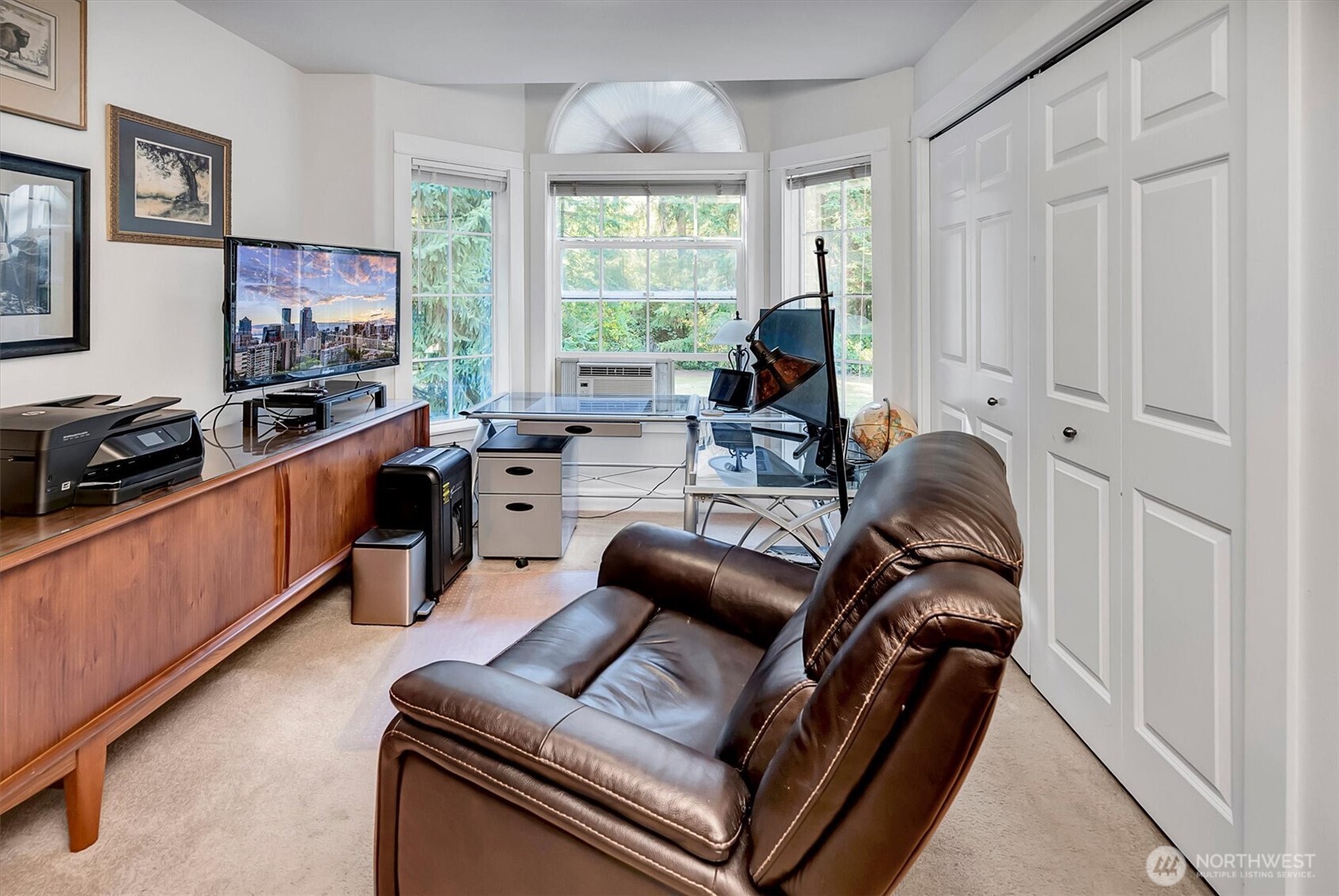 6477 Cultus Bay Road Property Photo 23