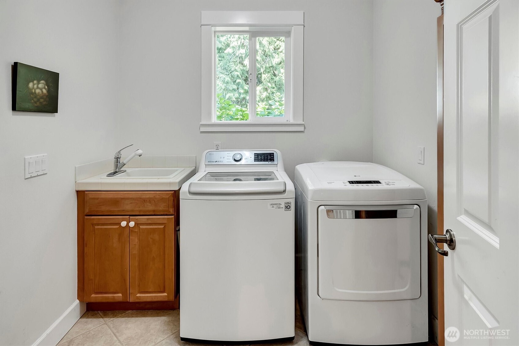 6477 Cultus Bay Road Property Photo 30