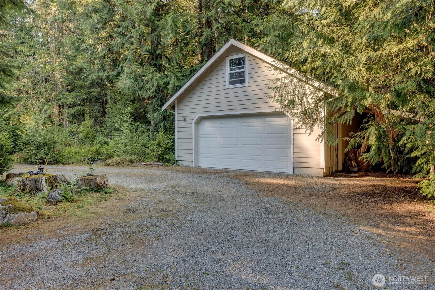 6477 Cultus Bay Road Property Photo 31
