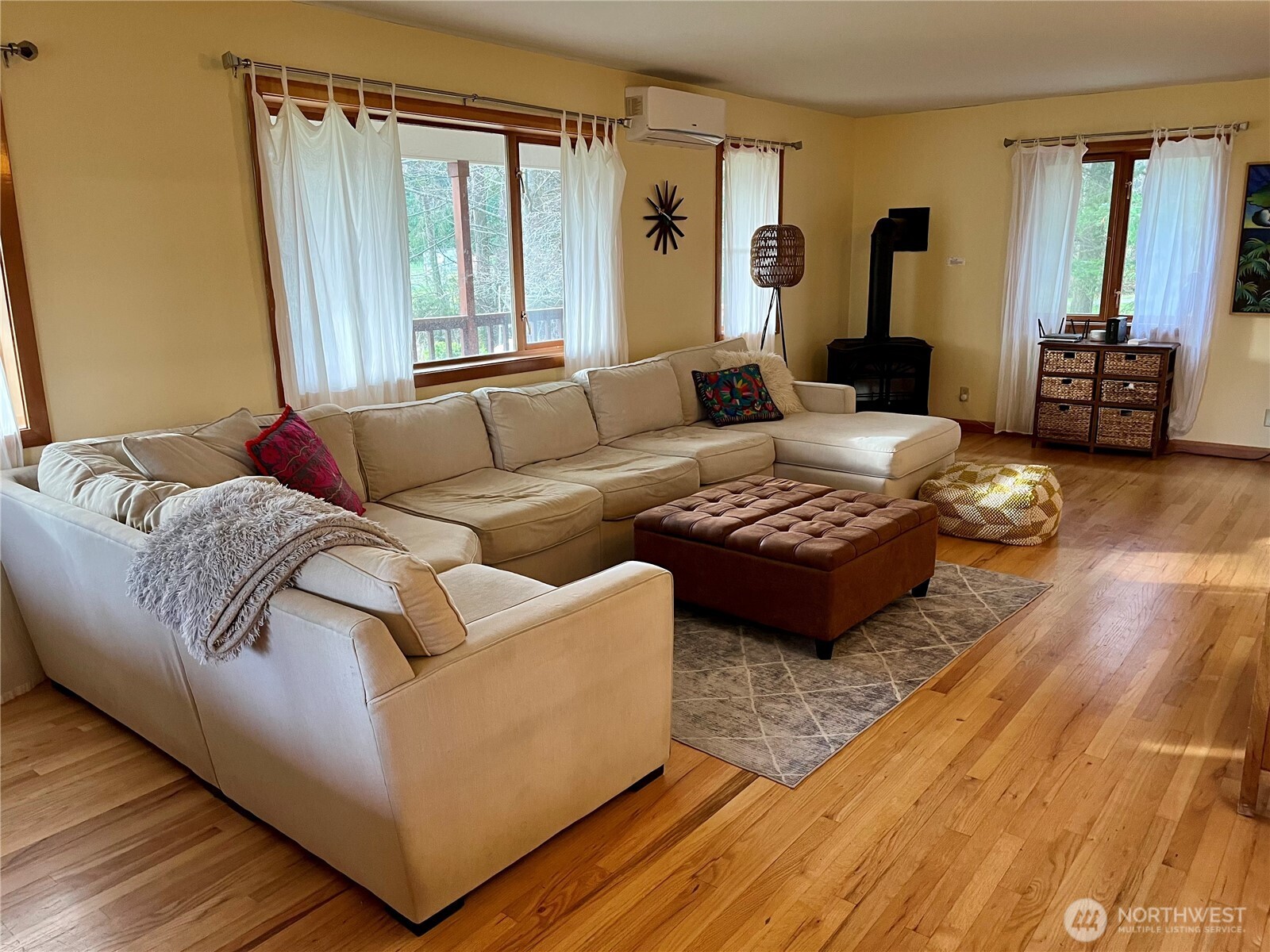 885 Bartel Road Property Photo 19