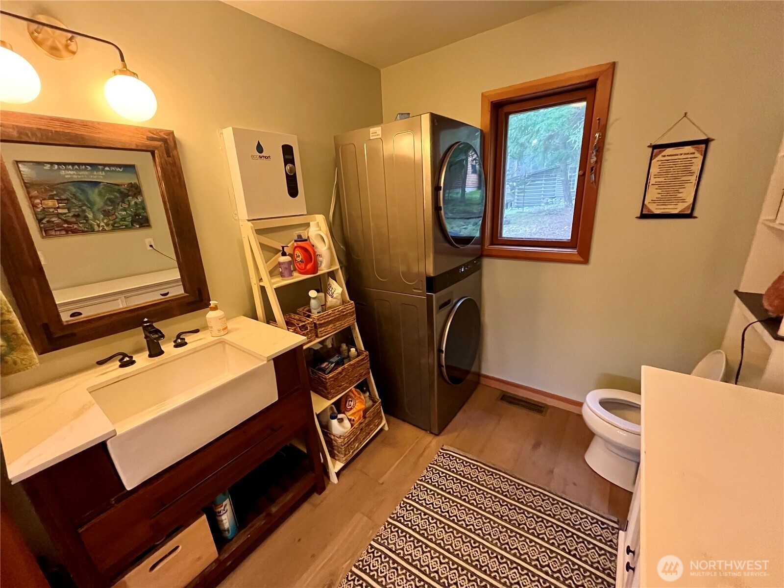885 Bartel Road Property Photo 22