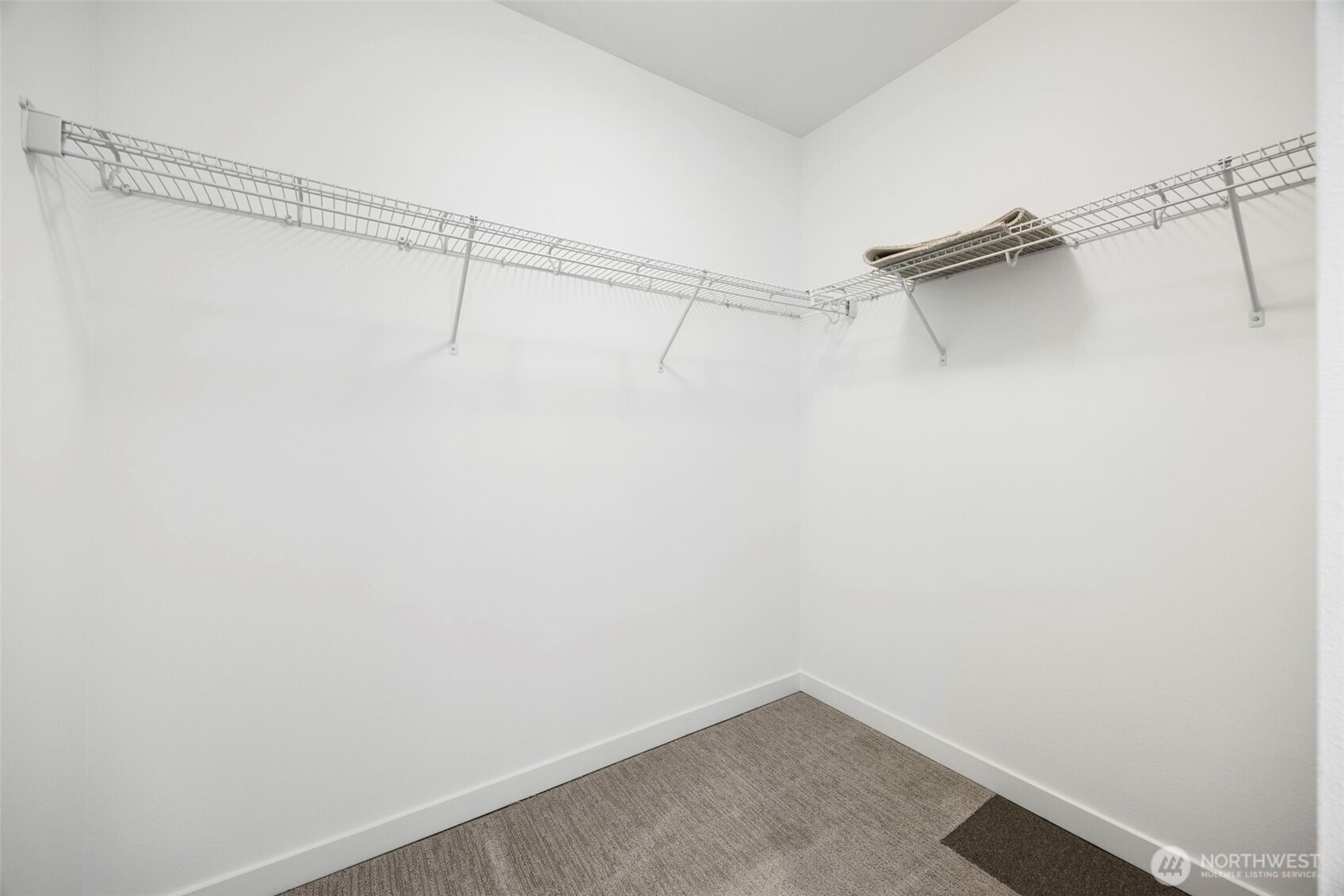 1415 E Fir Street Property Photo 29
