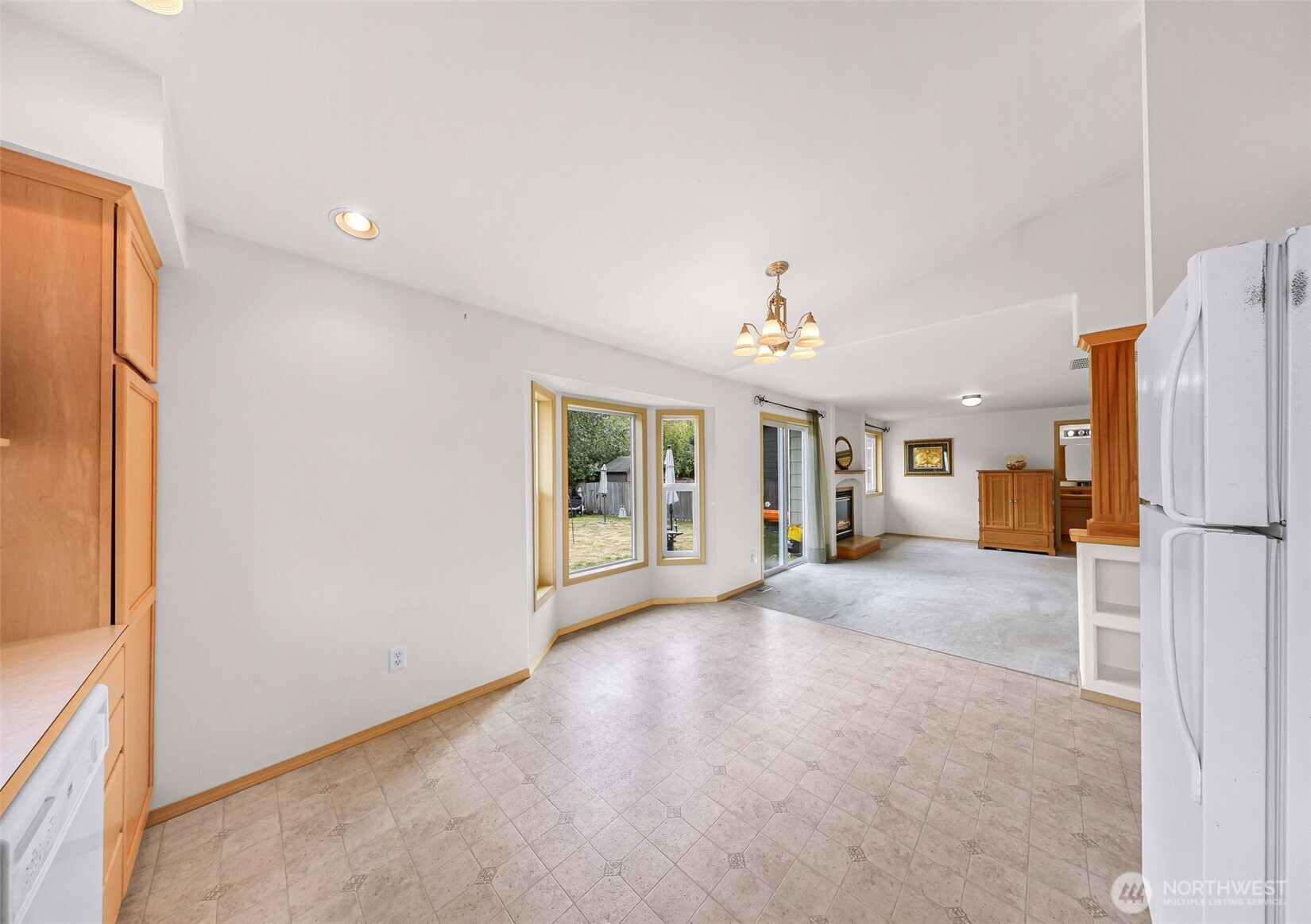 7536 Clamdigger Drive Property Photo 16
