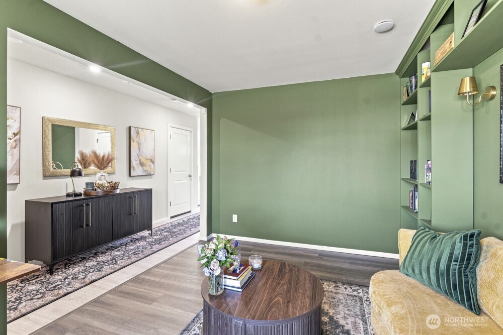 15057 Iverson Loop Property Photo 7