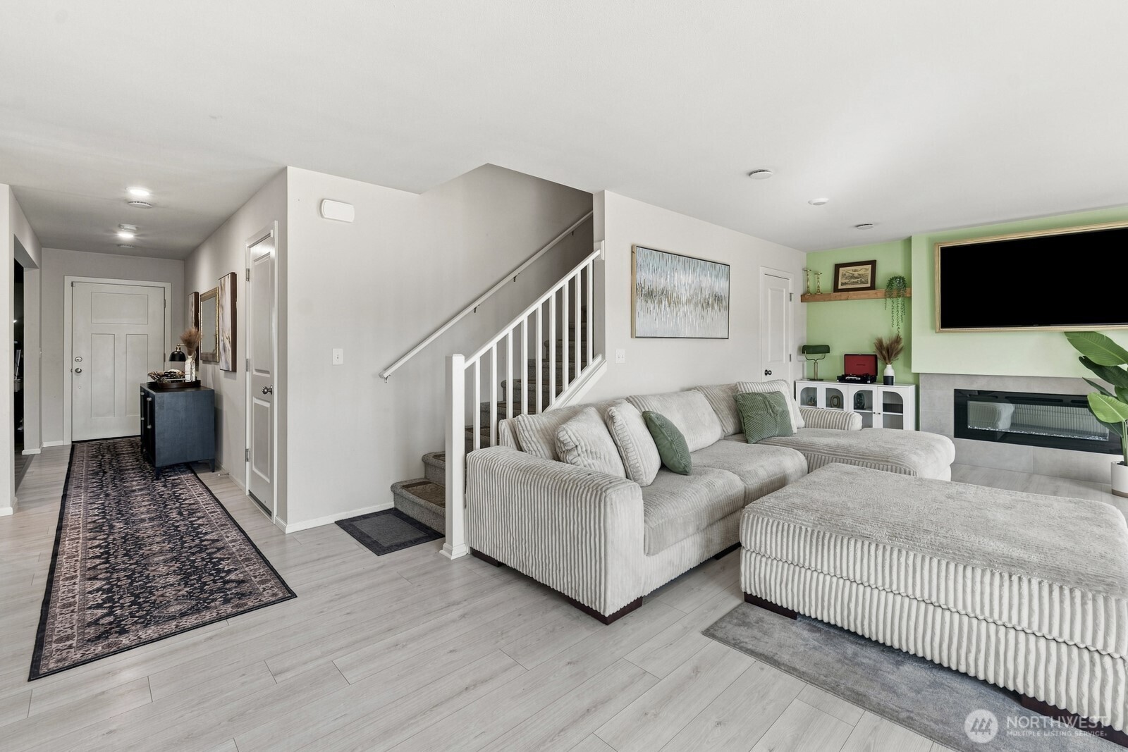 15057 Iverson Loop Property Photo 12