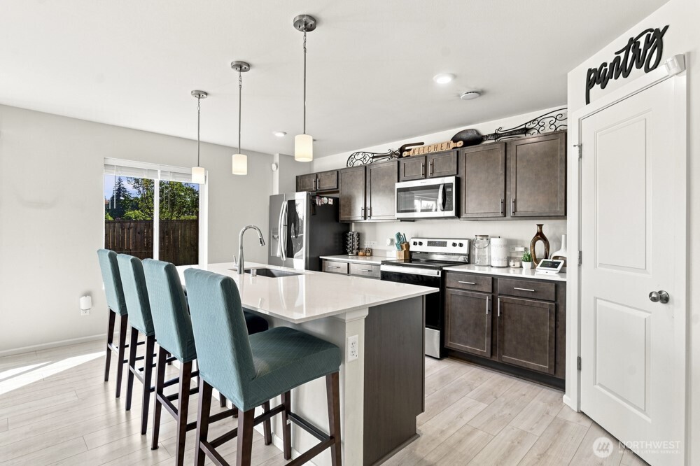 15057 Iverson Loop Property Photo 17