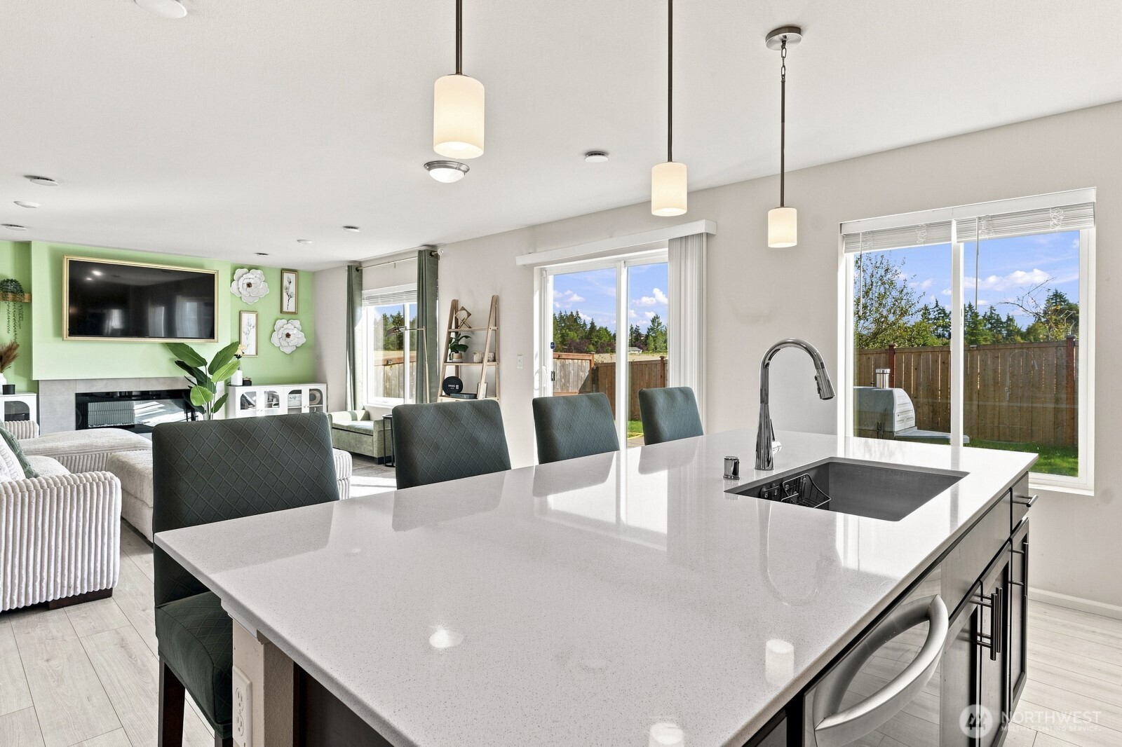 15057 Iverson Loop Property Photo 19