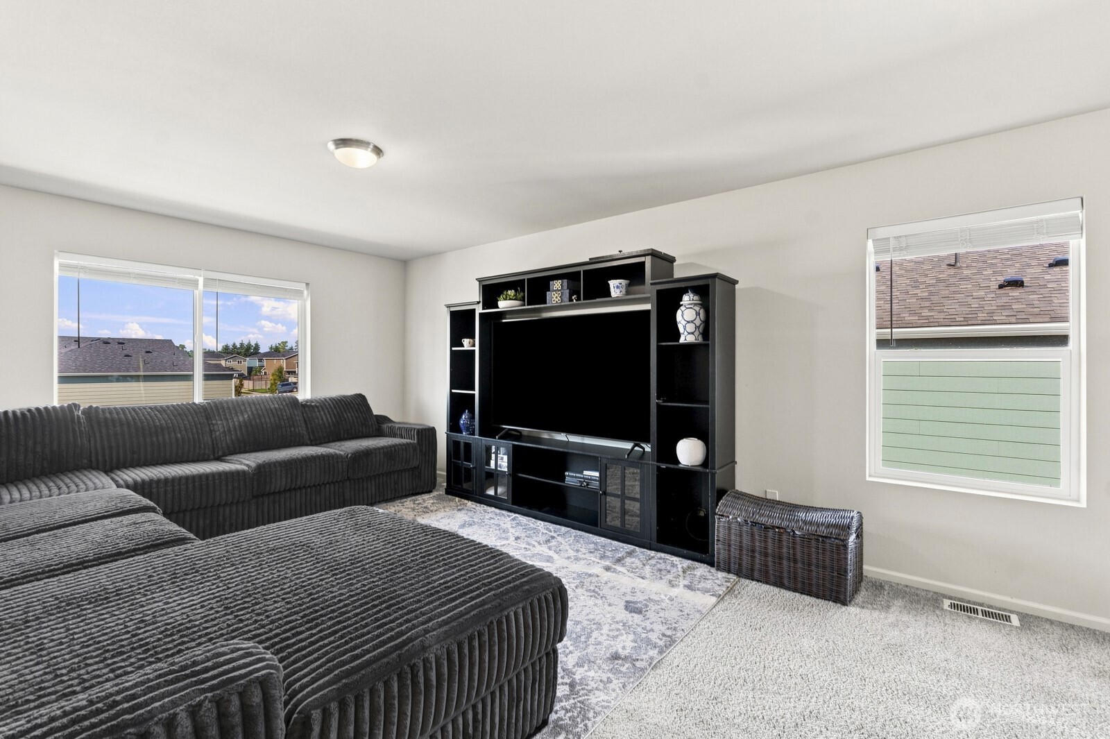 15057 Iverson Loop Property Photo 24